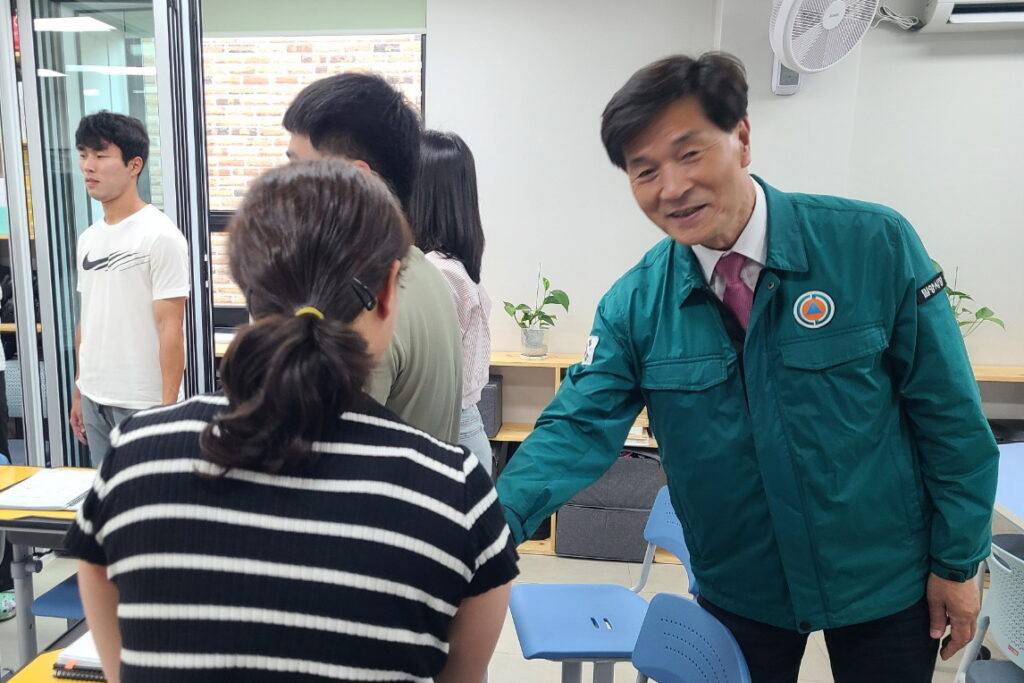 사회적협동조합 밀양늘배움 지원센터-전체 사진-69279117025